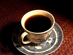 Jak vyčistit skvrny od černé kávy z koberce nebo sedačky? | Odstranění skvrn